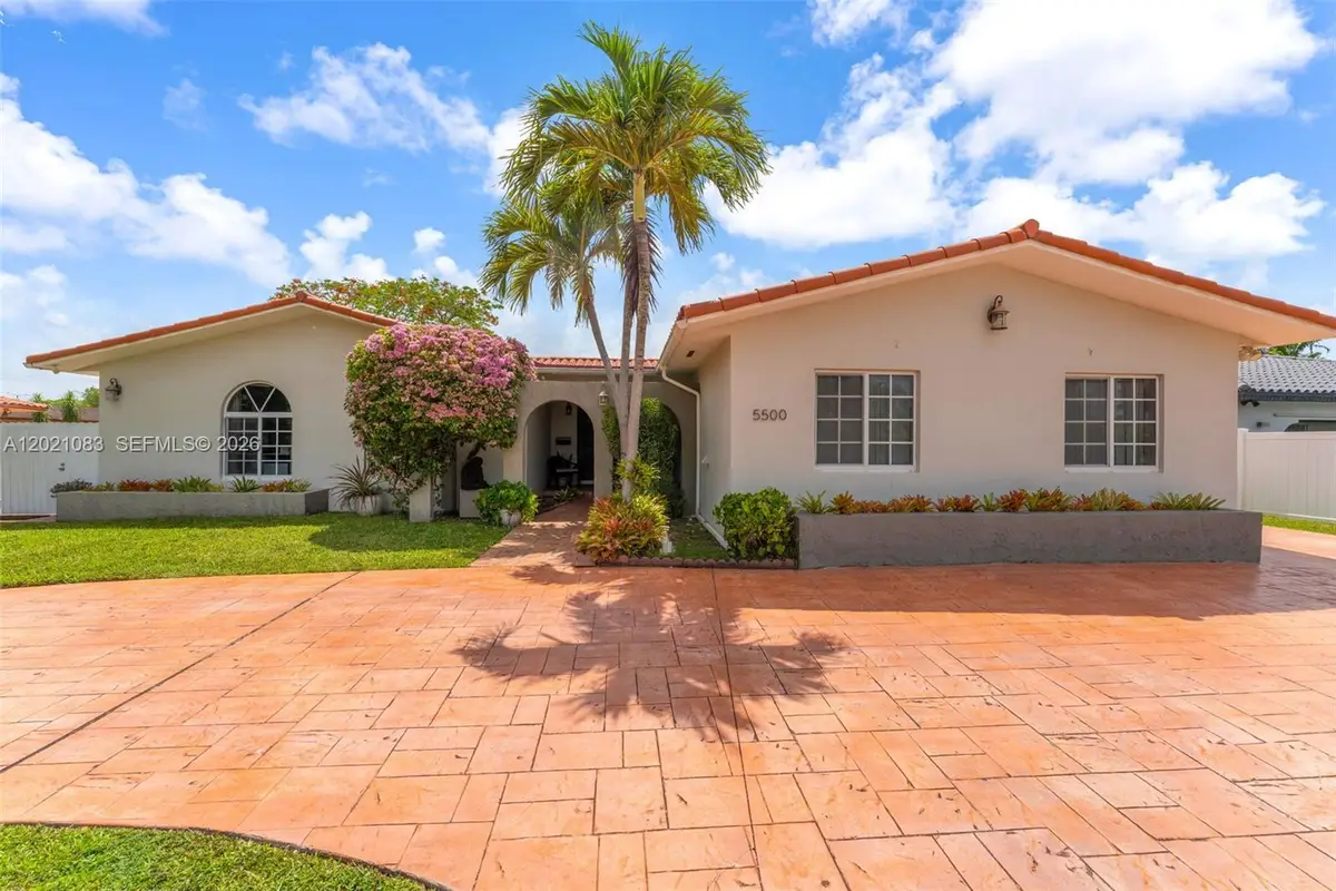 5500 SW 87th Ave, Miami, FL 33165 - #1