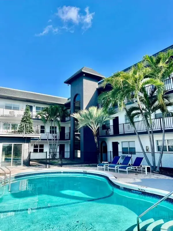 1100 NE 9th Ave #305, Fort Lauderdale, FL 33304