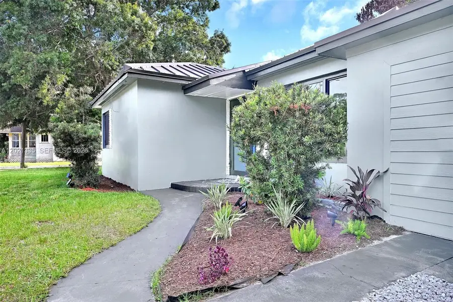 511 S 11th St, Fort Pierce, FL 34950 - #2