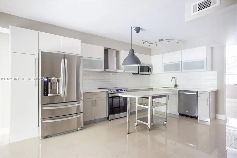 14333 Memorial Hwy #9K, Miami, FL 33161 - #3