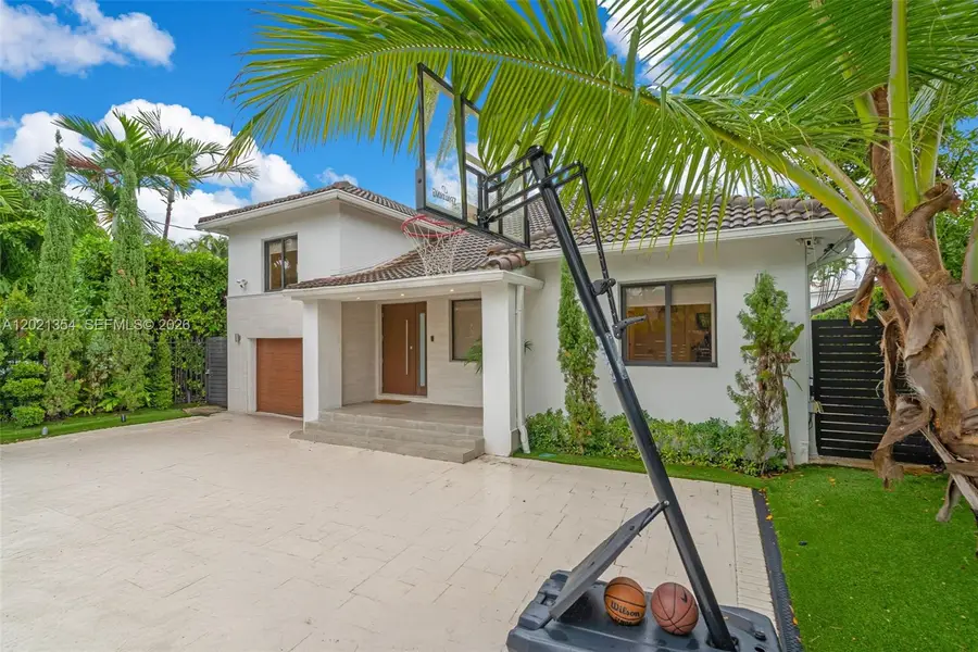 6235 Alton Rd, Miami Beach, FL 33140 - #3