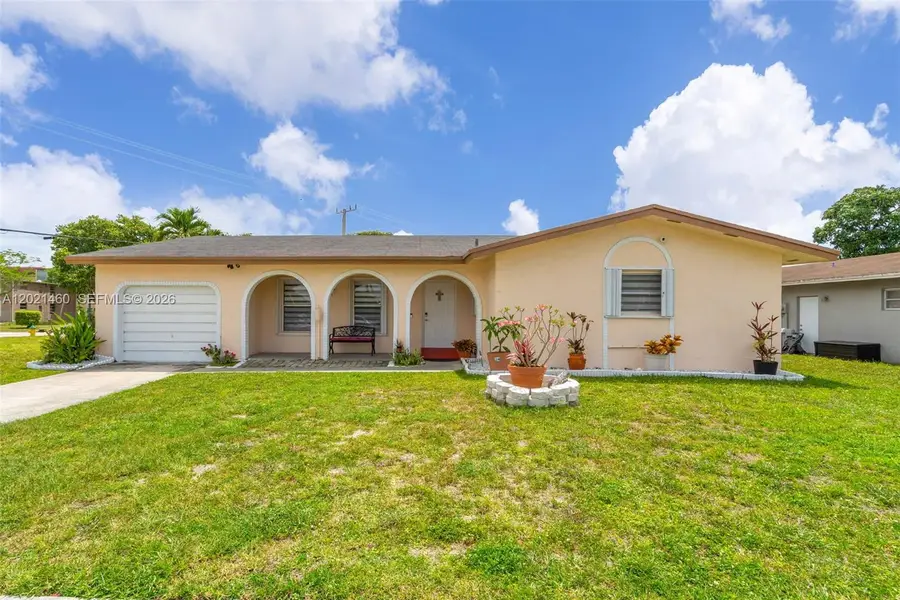 850 NW 79th Ave, Margate, FL 33063 - #2