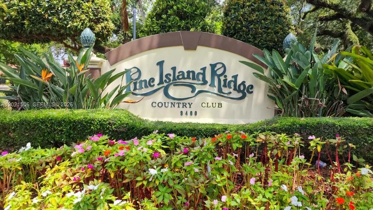 9501 Seagrape Dr #102, Davie, FL 33324 - #1