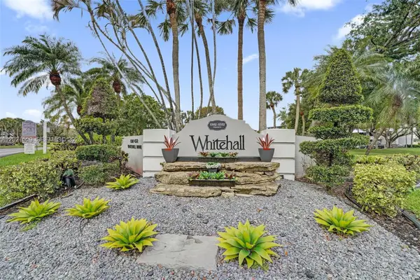 1502 Whitehall Dr #305, Davie, FL 33324