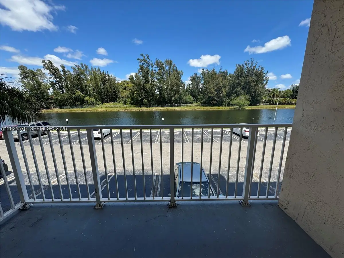 16465 NE 22nd Ave #405, North Miami Beach, FL 33160 - #1