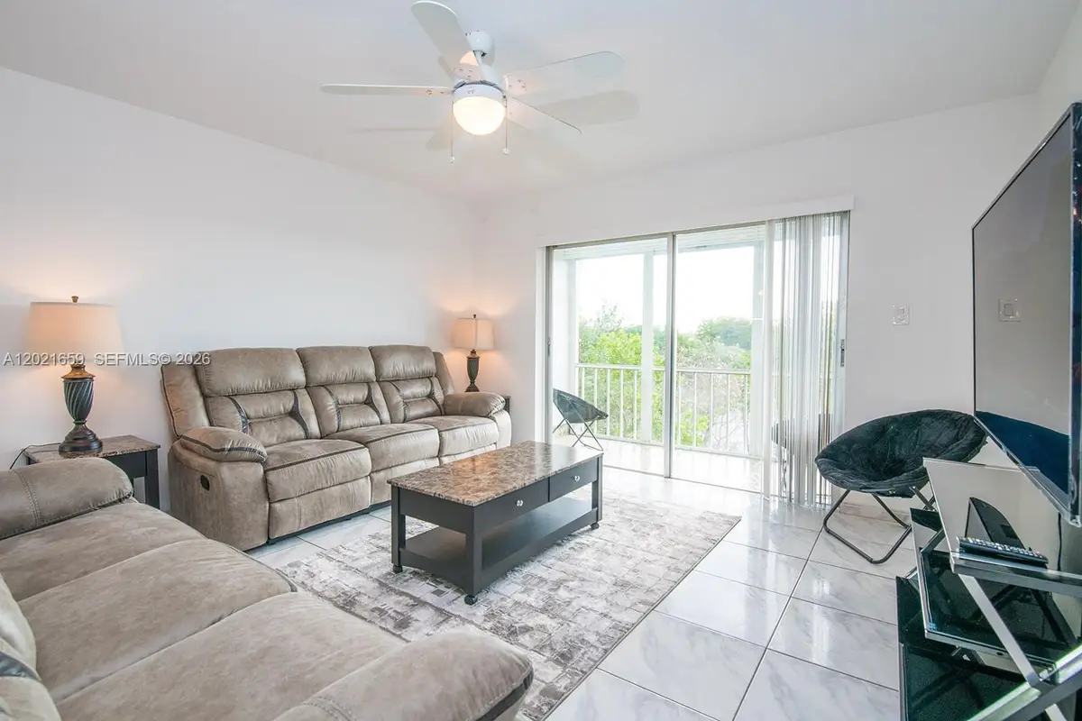 4650 Washington St #502, Hollywood, FL 33021 - #1