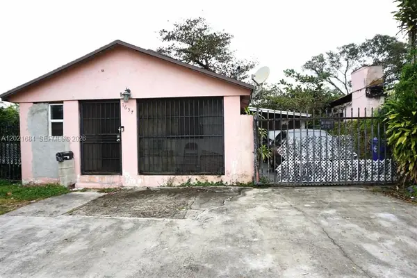 1667 NW 67th St, Miami, FL 33147