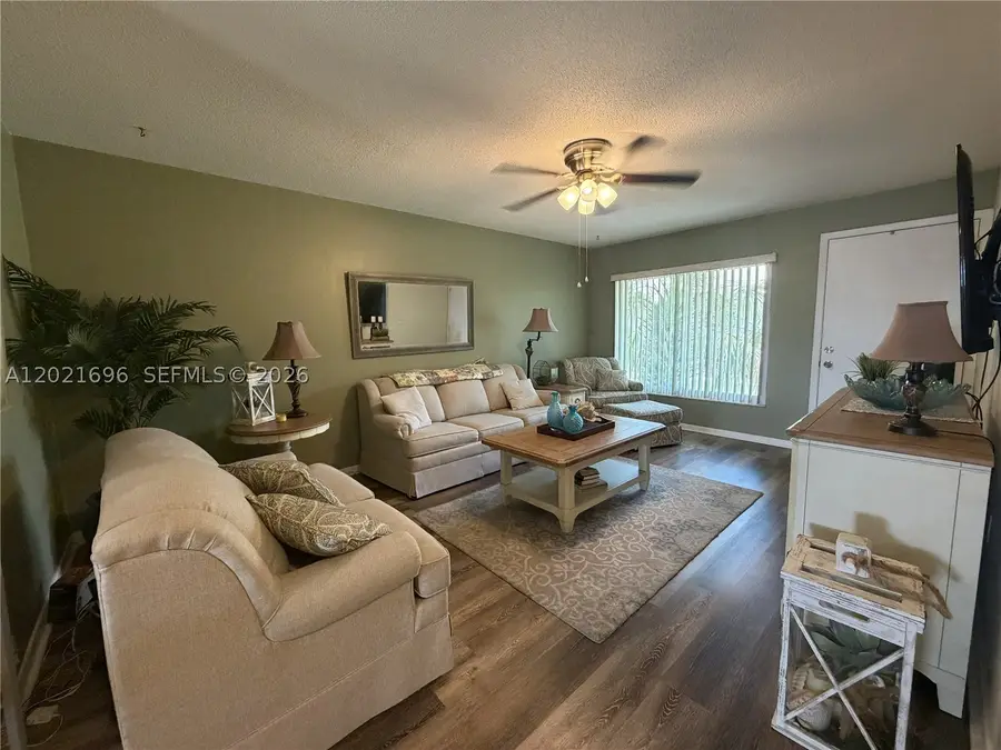 204 S Anoka Avenue, Avon Park, FL 33825 - #3