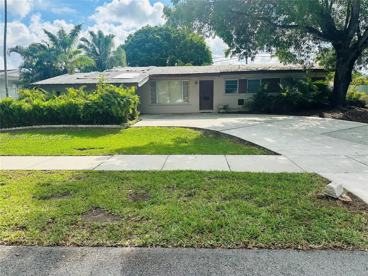 7625 SW 99th Ct, Miami, FL 33173 - #1
