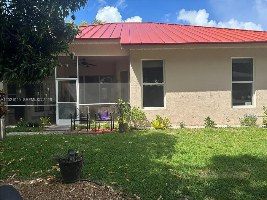115 Kapok Crescent, Royal Palm Beach, FL 33411 - #2