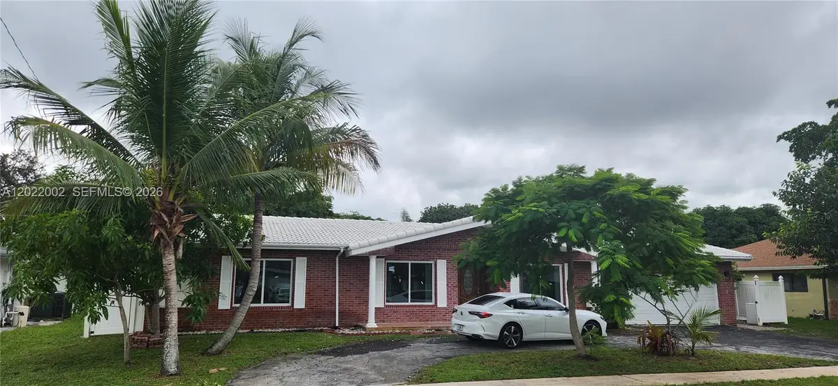 5260 SW 9th St, Plantation, FL 33317 - #1