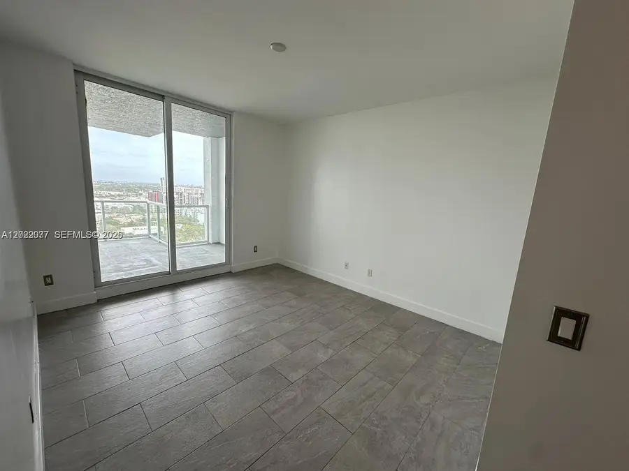 315 NE 3rd Ave #2009, Fort Lauderdale, FL 33301 - #3