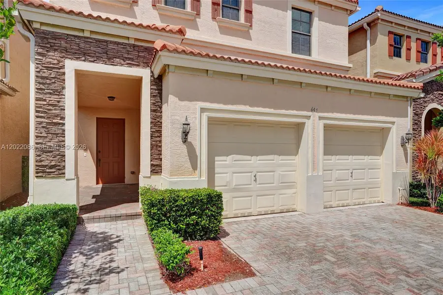 643 NE 191st Ter, Miami, FL 33179 - #3