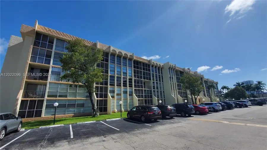 801 Three Islands Blvd #109, Hallandale Beach, FL 33009 - #3