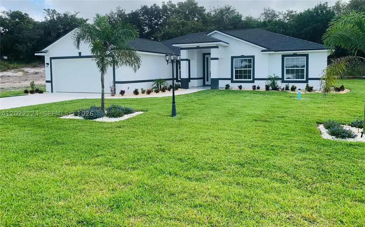 120 Clinton Avenue, Lake Placid, FL 33852 - #1