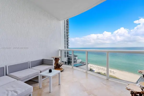 15901 Collins Ave #904, Sunny Isles Beach, FL 33160