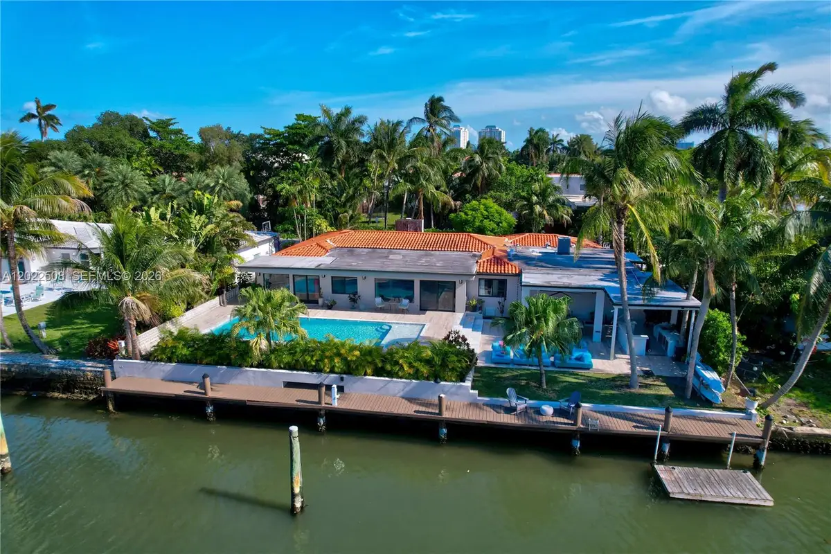 1141 NE 90th St, Miami, FL 33138 - #1