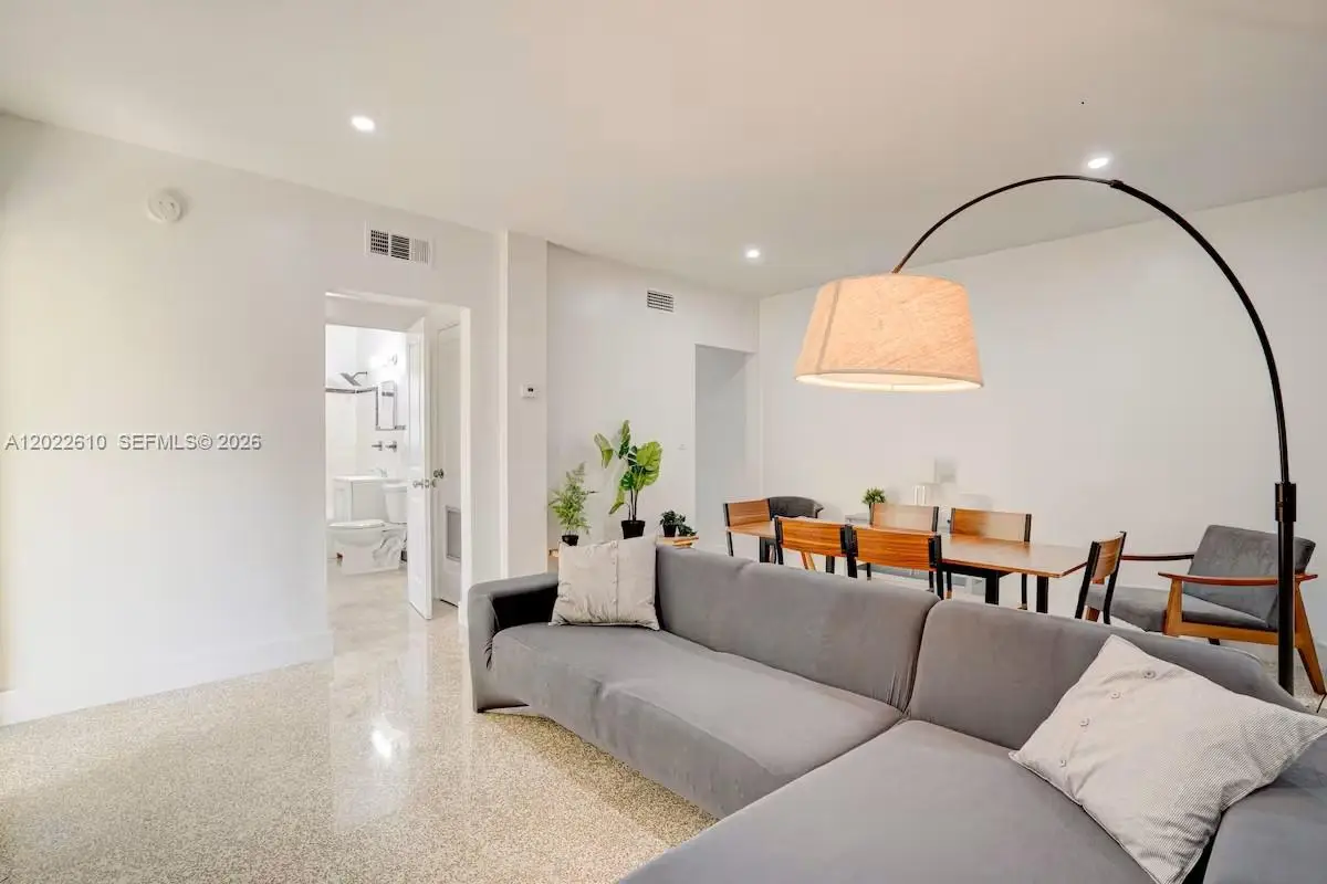 224 NE 111th St, Miami, FL 33161 - #1