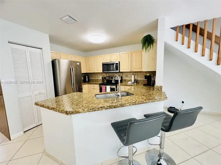 8952 NW 38th Dr., Coral Springs, FL 33065 - #3