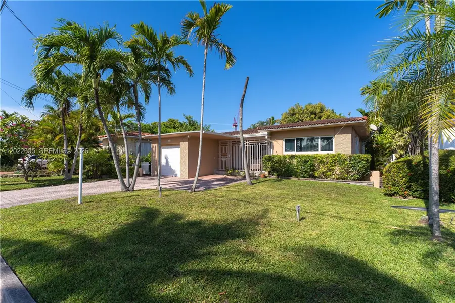 9225 Byron Ave, Surfside, FL 33154 - #3