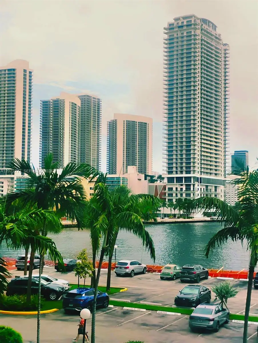 200 Leslie Dr #324, Hallandale Beach, FL 33009 - #1