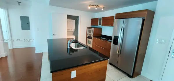 1900 N Bayshore Dr #3717, Miami, FL 33132
