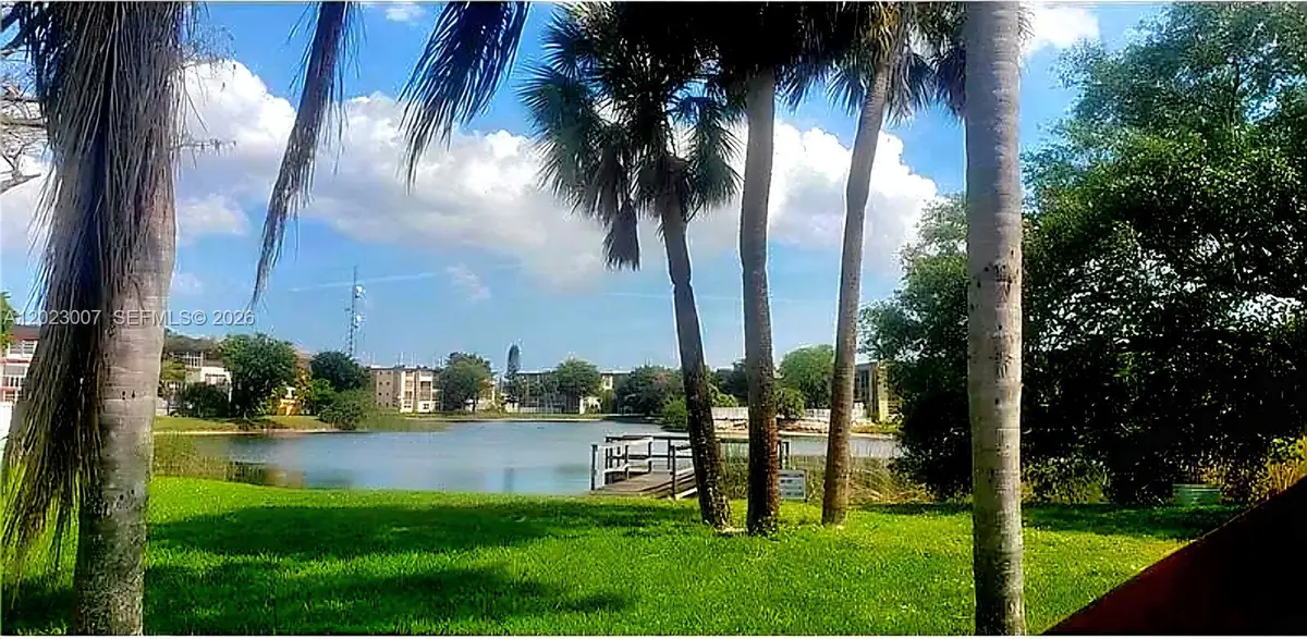 5498 NW 11th St #C, Plantation, FL 33313 - #1