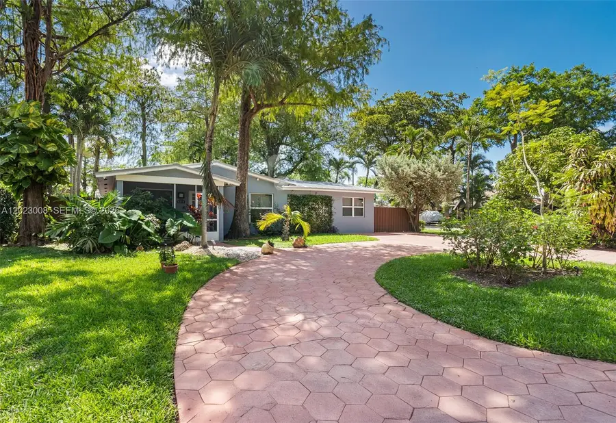 4270 NW 20th Ave, Oakland Park, FL 33309 - #2