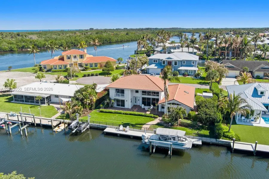 8565 SE Palm St, Hobe Sound, FL 33455 - #2