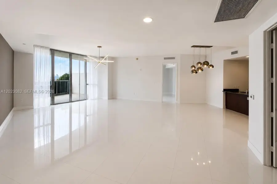 15901 Collins Ave #403, Sunny Isles Beach, FL 33160 - #2