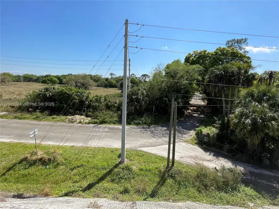 2358 E Sr 70, Okeechobee, FL 34972 - #2