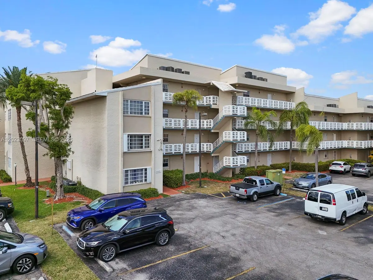 21121 SW 85th Ave #202, Cutler Bay, FL 33189 - #1