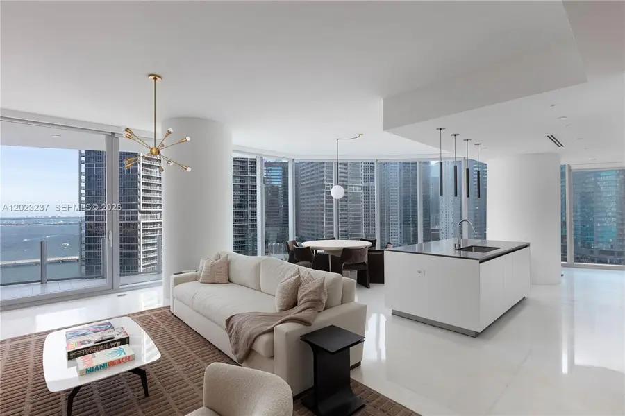 300 S Biscayne Blvd Way #2107, Miami, FL 33131 - #3