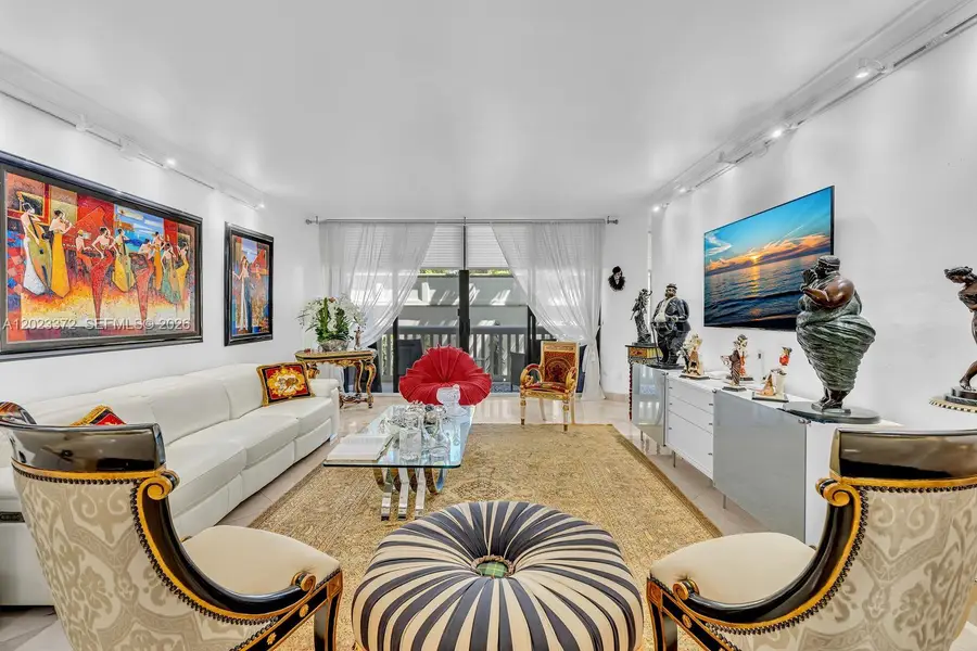 2000 Island Blvd #305, Aventura, FL 33160 - #3