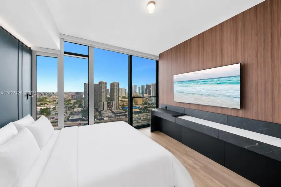 20 NE 11th St #2503B, Miami, FL 33132 - #2