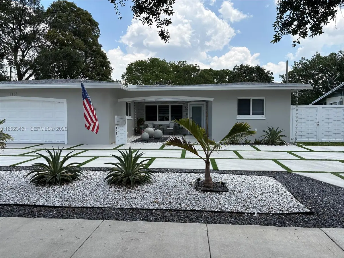 1313 N 74 Ter, Hollywood, FL 33024 - #1