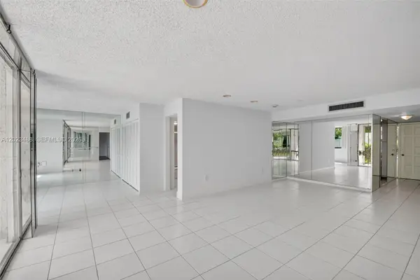 4230 Deste Ct #107, Lake Worth, FL 33467