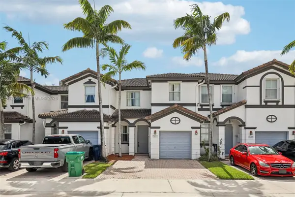7616 NW 114th Path #7616, Doral, FL 33178