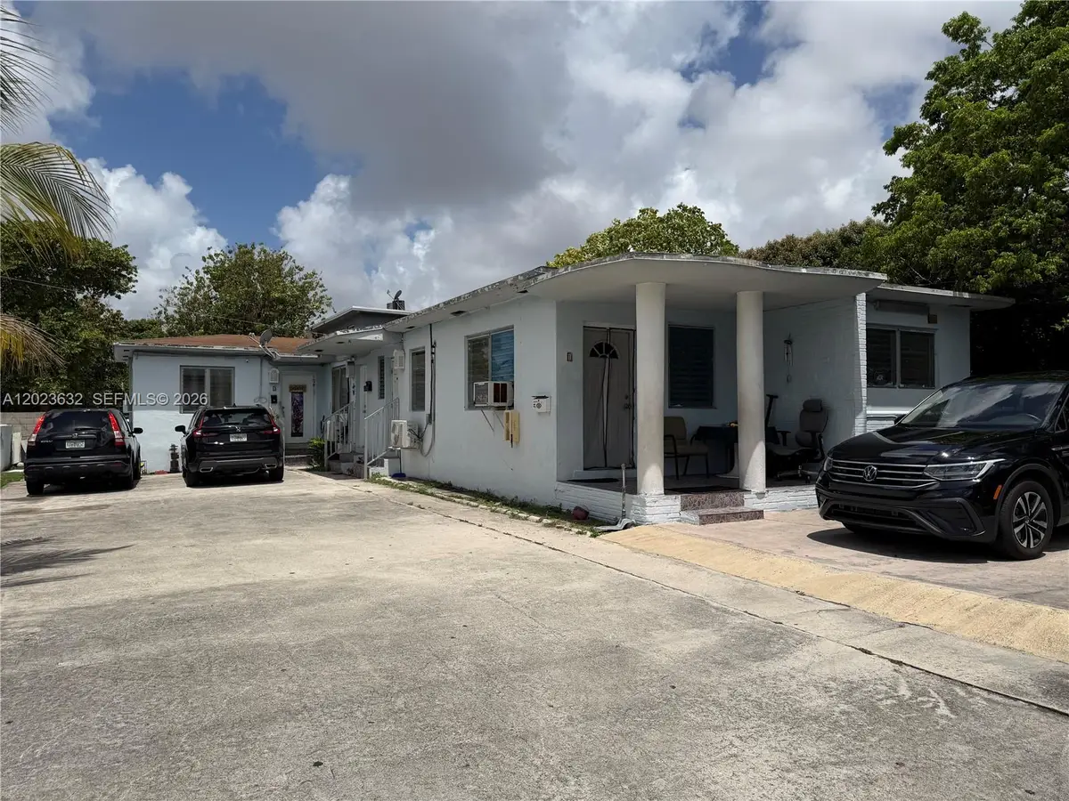 130 NW 16th Ave, Miami, FL 33125 - #1