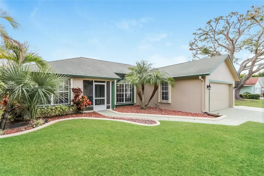 820 SW Dalton Ave, Port Saint Lucie, FL 34953 - #2