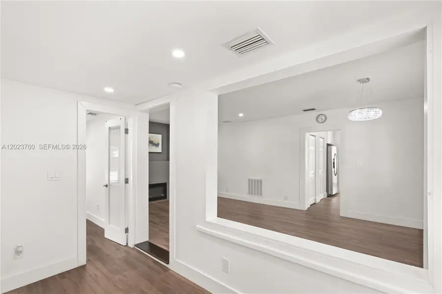 900 Tangier St, Coral Gables, FL 33134 - #3