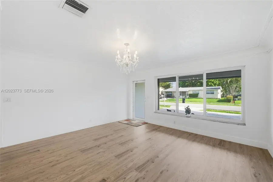 2780 NW 25th St, Fort Lauderdale, FL 33311 - #2