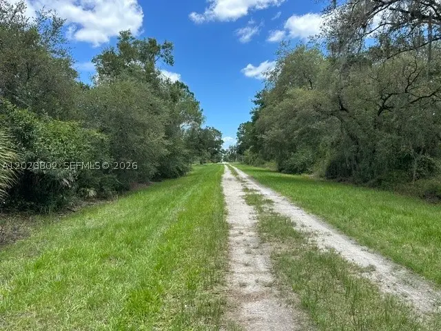 130 S Brida, Clewiston, FL 33440 - #1