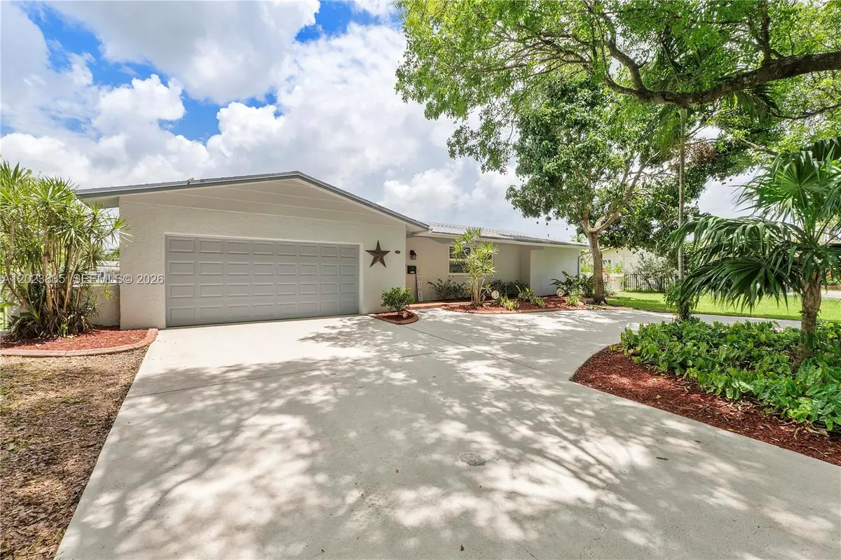 6241 SW 16th St, Plantation, FL 33317 - #1