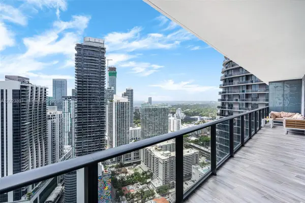801 S Miami Ave #4302, Miami, FL 33130
