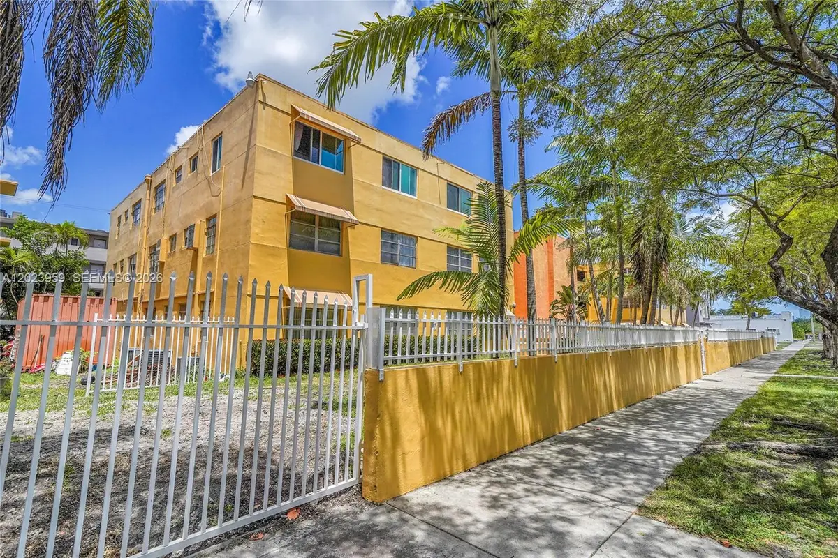 1851 NE 168th St #A8, North Miami Beach, FL 33162 - #1