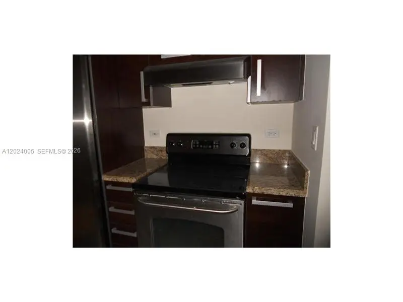 2525 SW 3 Av #1006, Miami, FL 33129 - #3