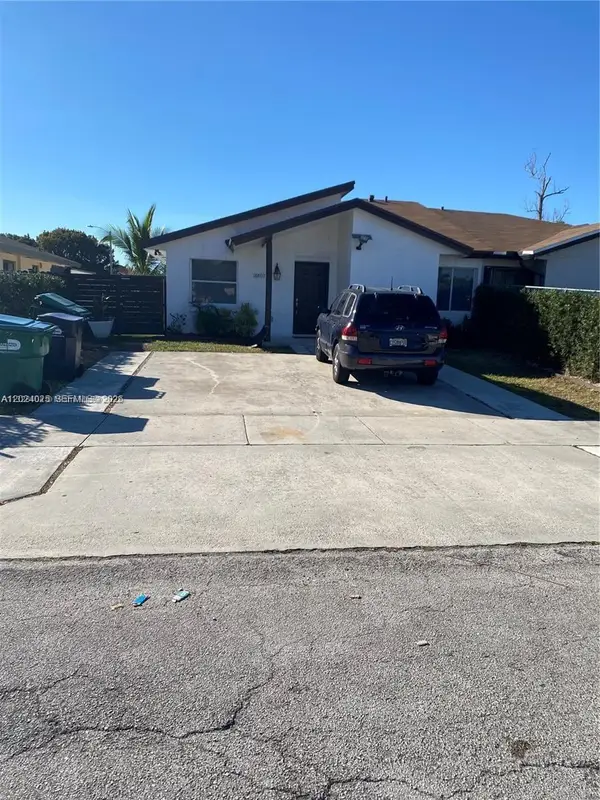 18802 SW 113th Ave #10, Miami, FL 33157