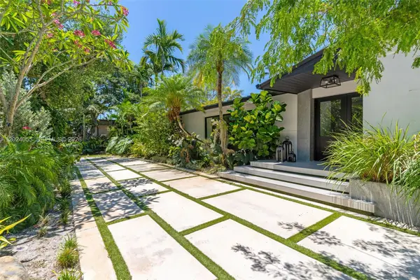 13400 SW 70th Ave, Pinecrest, FL 33156