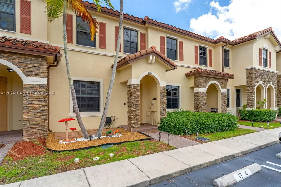 3214 SE 4th Ct, Homestead, FL 33033 - #2